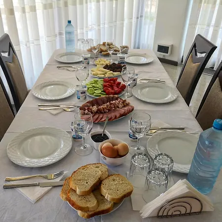 Pensiunea Casa Hortopan * Târgu Jiu